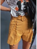 Pantaloni scurti de vara dama cu curea, mustar 10200 - Magazin online - Boutique